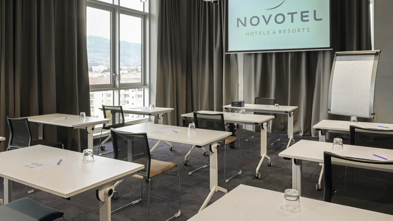 Novotel Annemasse Centre – Porte de